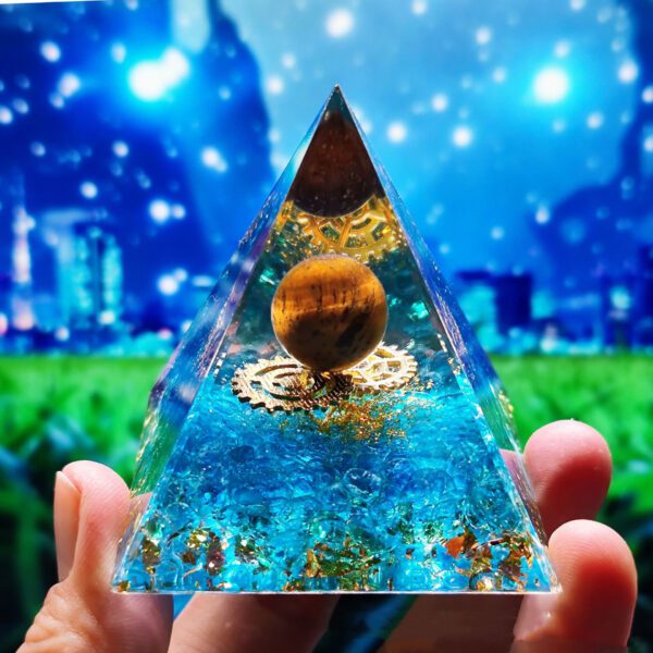 New Pyramidal Crystal Resin Pendant - Image 7